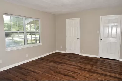 1030 Perkins Drive, Bacliff, TX 77518 - Photo 13