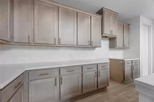 2018 Escobar St, Montgomery, TX 77316 - Photo 7