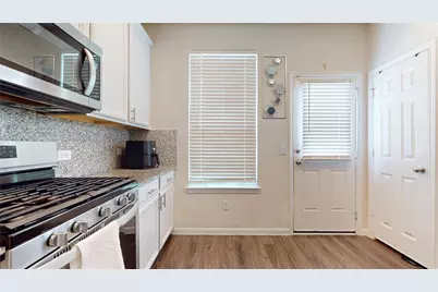 7047 Hobby Wind Ridge Drive, Houston, TX 77075 - Photo 13