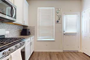 7047 Hobby Wind Ridge Dr, Houston, TX 77075 - Photo 13