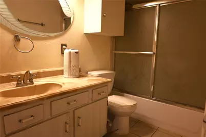 14333 Memorial Drive #29, Houston, TX 77079 - Photo 5
