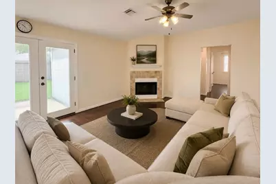 15515 Town Green Drive, Houston, TX 77083 - Photo 5