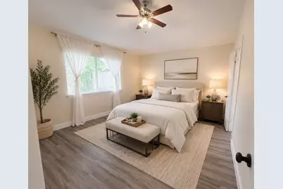 15515 Town Green Drive, Houston, TX 77083 - Photo 9