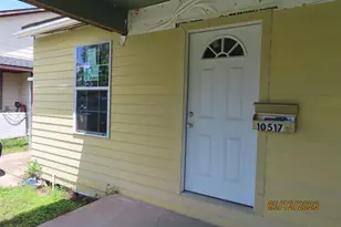 10517 Palestine St, Houston, TX 77029 - Photo 3