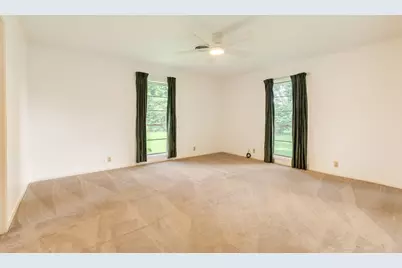 120 Southern Oaks Drive, Lake Jackson, TX 77566 - Photo 21