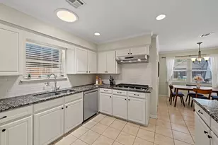 2411 Tannehill Dr, Houston, TX 77008 - Photo 9