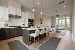 2745 Providence St, Houston, TX 77020 - Photo 5