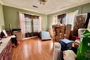 105 Dresden St, Houston, TX 77012 - Photo 7