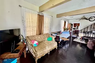 105 Dresden St, Houston, TX 77012 - Photo 3