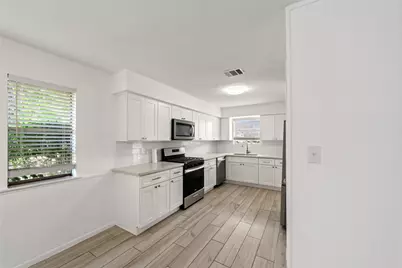 6902 Addicks Clodine Road, Houston, TX 77083 - Photo 17