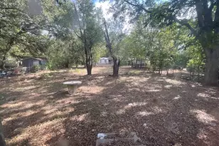 312 Mistletoe Dr, Marlin, TX 76661 - Photo 7