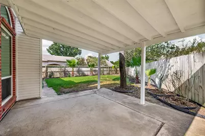 5015 Cottonglen Court, Houston, TX 77041 - Photo 47
