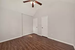 5015 Cottonglen Ct, Houston, TX 77041 - Photo 31