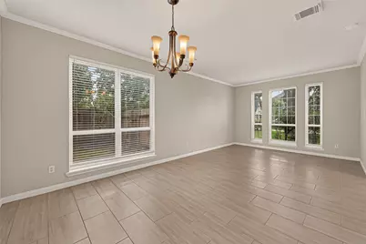 5015 Cottonglen Court, Houston, TX 77041 - Photo 13