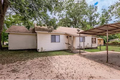1107 W Dogwood Street, Woodville, TX 75979 - Photo 23