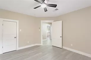 1107 W Dogwood St, Woodville, TX 75979 - Photo 11