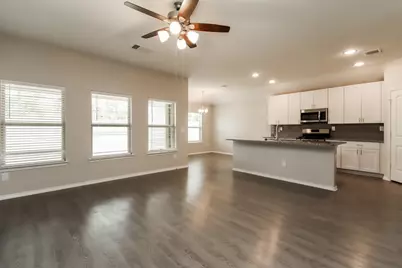 209 Stalwart Hill Trail, Magnolia, TX 77354 - Photo 5