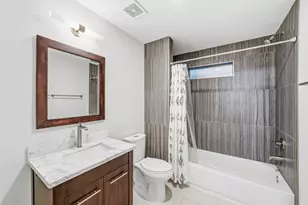 5905 Kiam St, Houston, TX 77007 - Photo 31