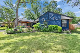 5402 Libbey Ln, Houston, TX 77092 - Photo 3
