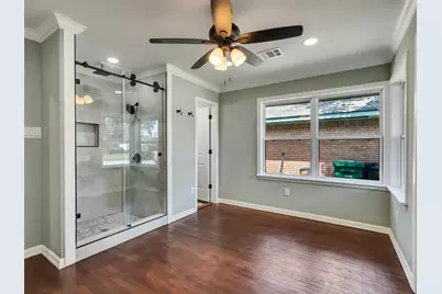 5402 Libbey Lane, Houston, TX 77092 - Photo 15