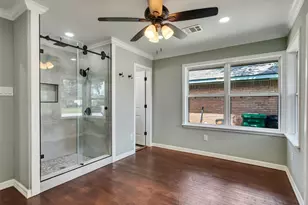 5402 Libbey Ln, Houston, TX 77092 - Photo 15