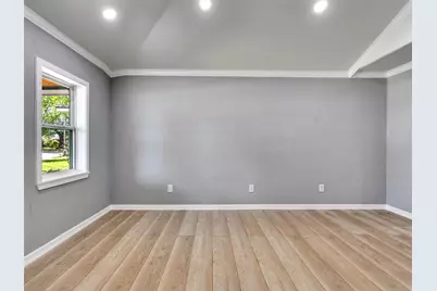 5402 Libbey Lane, Houston, TX 77092 - Photo 9