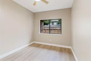 210 Mill Trail Dr, Sugar Land, TX 77498 - Photo 35