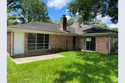 15803 Mill Point Drive, Houston, TX 77059 - Photo 19