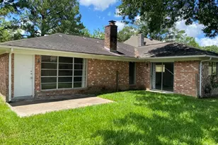 15803 Mill Point Dr, Houston, TX 77059 - Photo 19