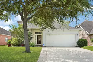 1614 Roaring Springs Ln, Pasadena, TX 77586 - Photo 1