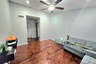 10555 Turtlewood Ct, Houston, TX 77072 - Photo 1