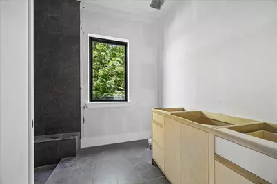9050 Elizabeth Road, Houston, TX 77055 - Photo 15