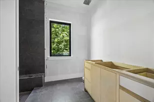 9050 Elizabeth Rd, Houston, TX 77055 - Photo 15
