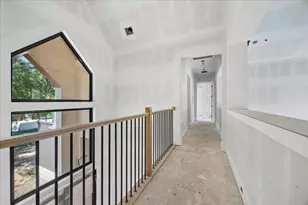 9050 Elizabeth Rd, Houston, TX 77055 - Photo 25