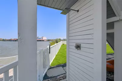 3515 Hudson Court, Galveston, TX 77554 - Photo 41