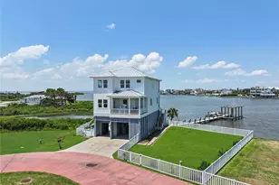 3515 Hudson Ct, Galveston, TX 77554 - Photo 3