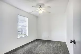 606 Enid St, Houston, TX 77009 - Photo 11