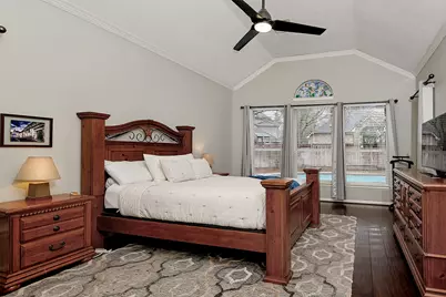 31 Bluff Creek Place, The Woodlands, TX 77382 - Photo 13