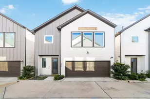 240 Julia St, Houston, TX 77022 - Photo 1