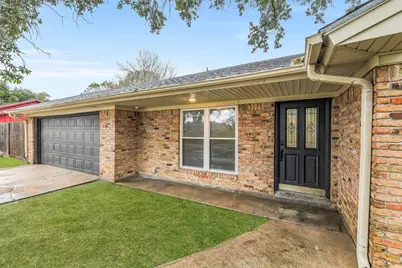 307 Meyer Street, Alvin, TX 77511 - Photo 3