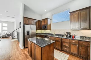 904 Roy St, Houston, TX 77007 - Photo 7