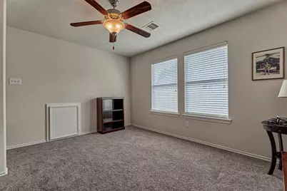 163 N Hawkhurst Circle, The Woodlands, TX 77354 - Photo 27