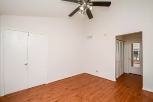 2121 El Paseo St, Houston, TX 77054 - Photo 3