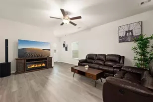 11419 Prairie Walk Dr, Houston, TX 77048 - Photo 5