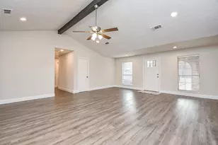 8134 Ivan Reid Dr, Houston, TX 77040 - Photo 7
