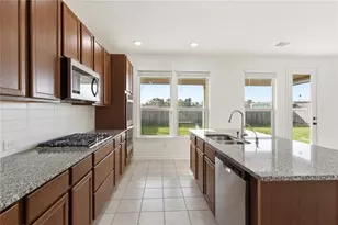 12806 Mossy Knl Dr, Houston, TX 77044 - Photo 9