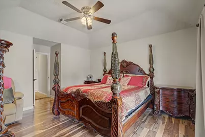 1302 Canyon Springs Drive, La Porte, TX 77571 - Photo 17