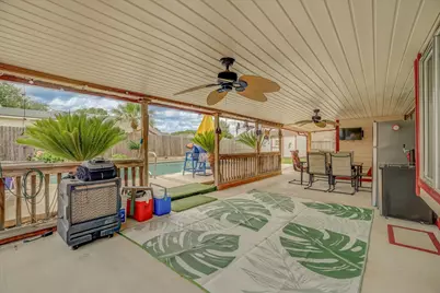 1302 Canyon Springs Drive, La Porte, TX 77571 - Photo 21