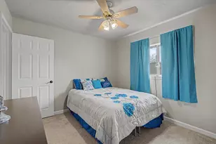 1302 Canyon Springs Dr, La Porte, TX 77571 - Photo 15