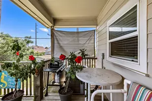 710 35th St, Galveston, TX 77550 - Photo 21